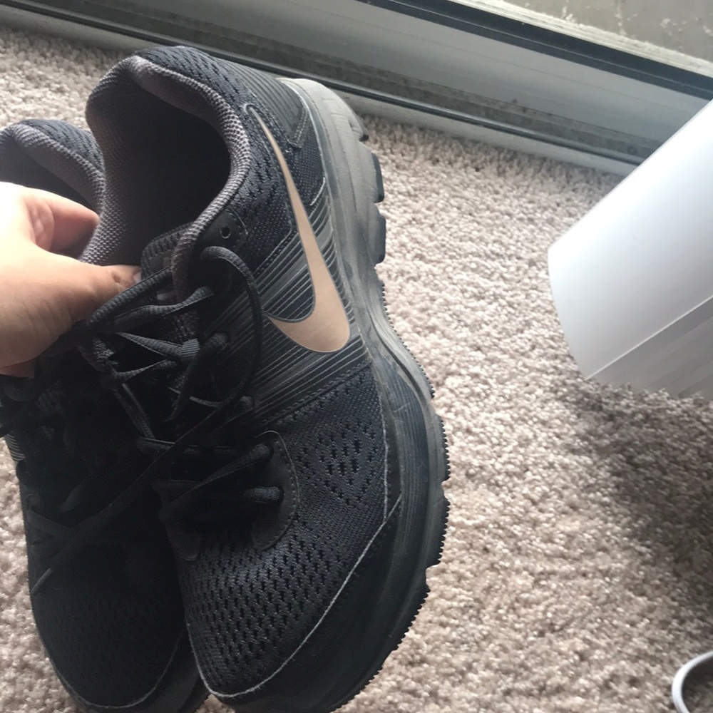 Nike fitsole sneakers